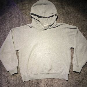 Aritzia Light Gray Hoodie